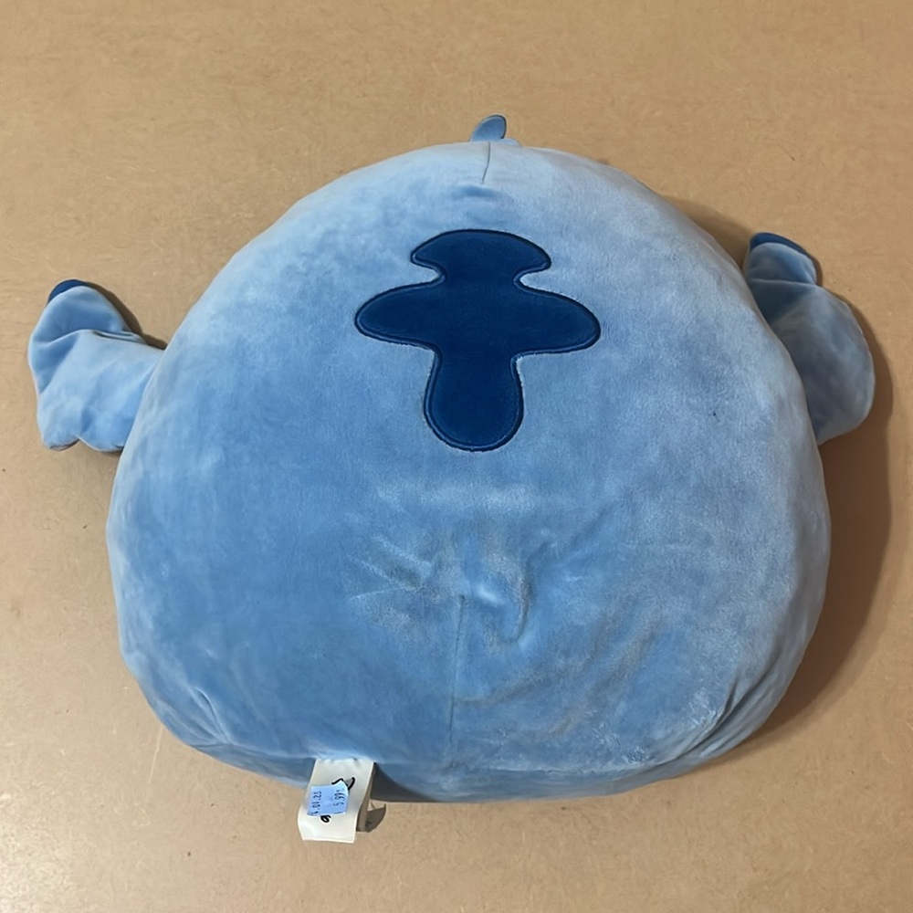 Stitch - Picture 3 of 4
